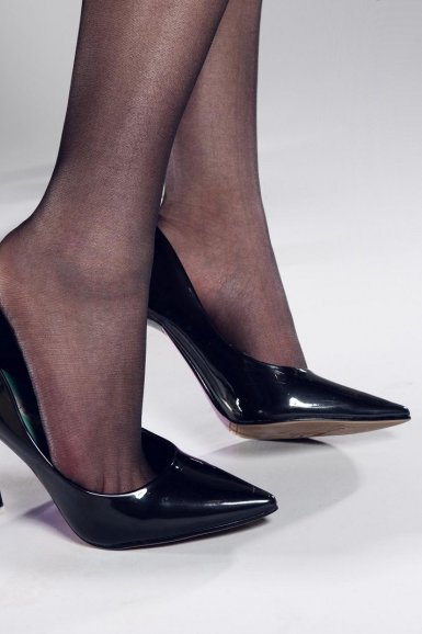 开云在线|FPX冲击夏季赛总决赛 BLG能否成为黑马？